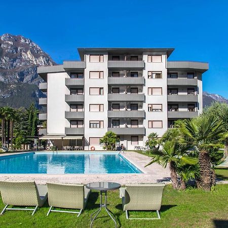 Residence Monica Riva del Garda Eksteriør bilde