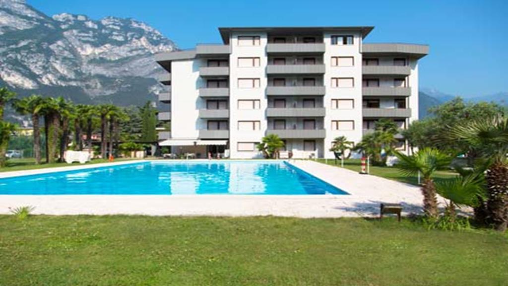 Residence Monica Riva del Garda Eksteriør bilde